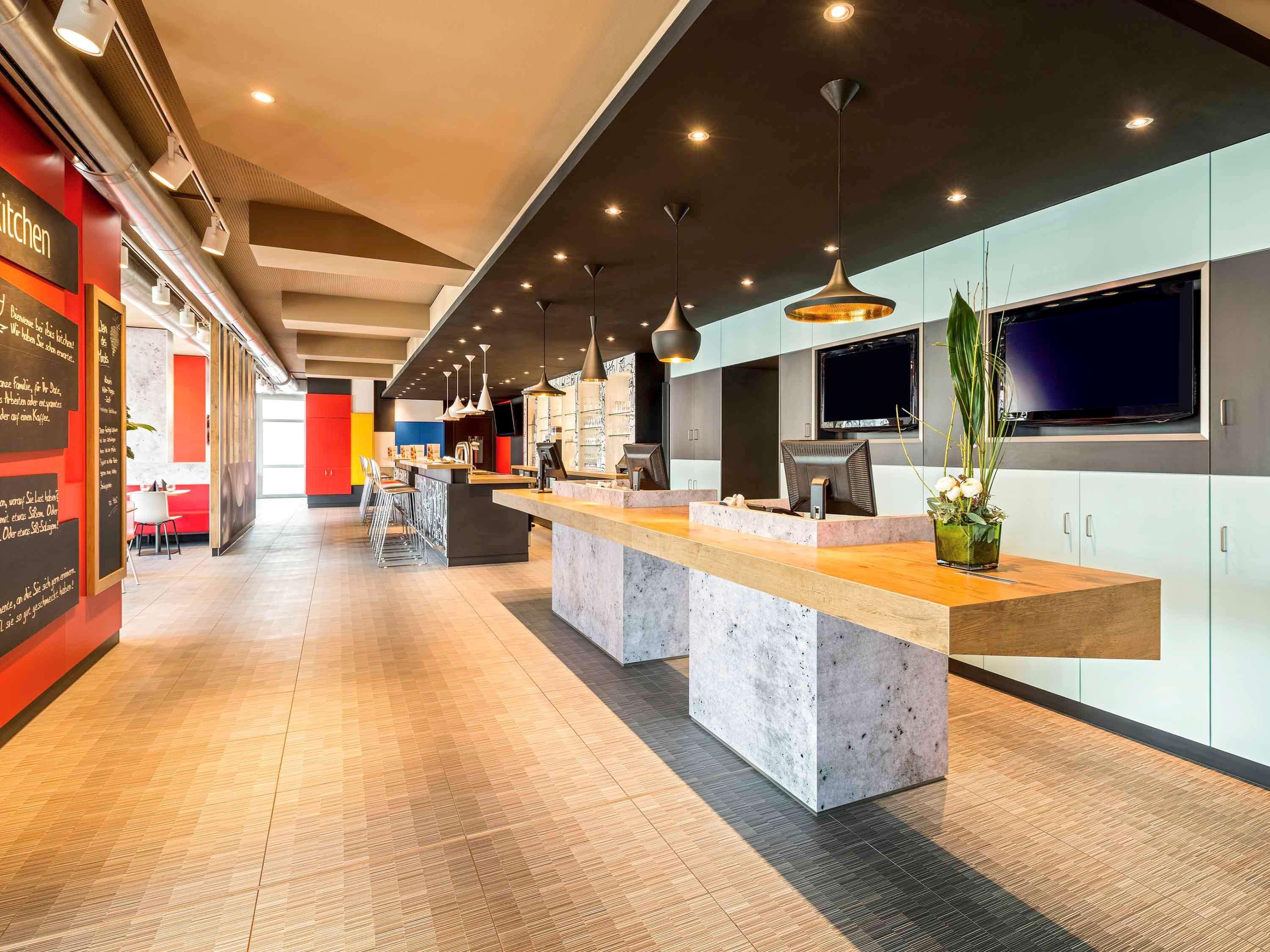 Ibis Hotel Muenchen Garching Garching bei München Dış mekan fotoğraf