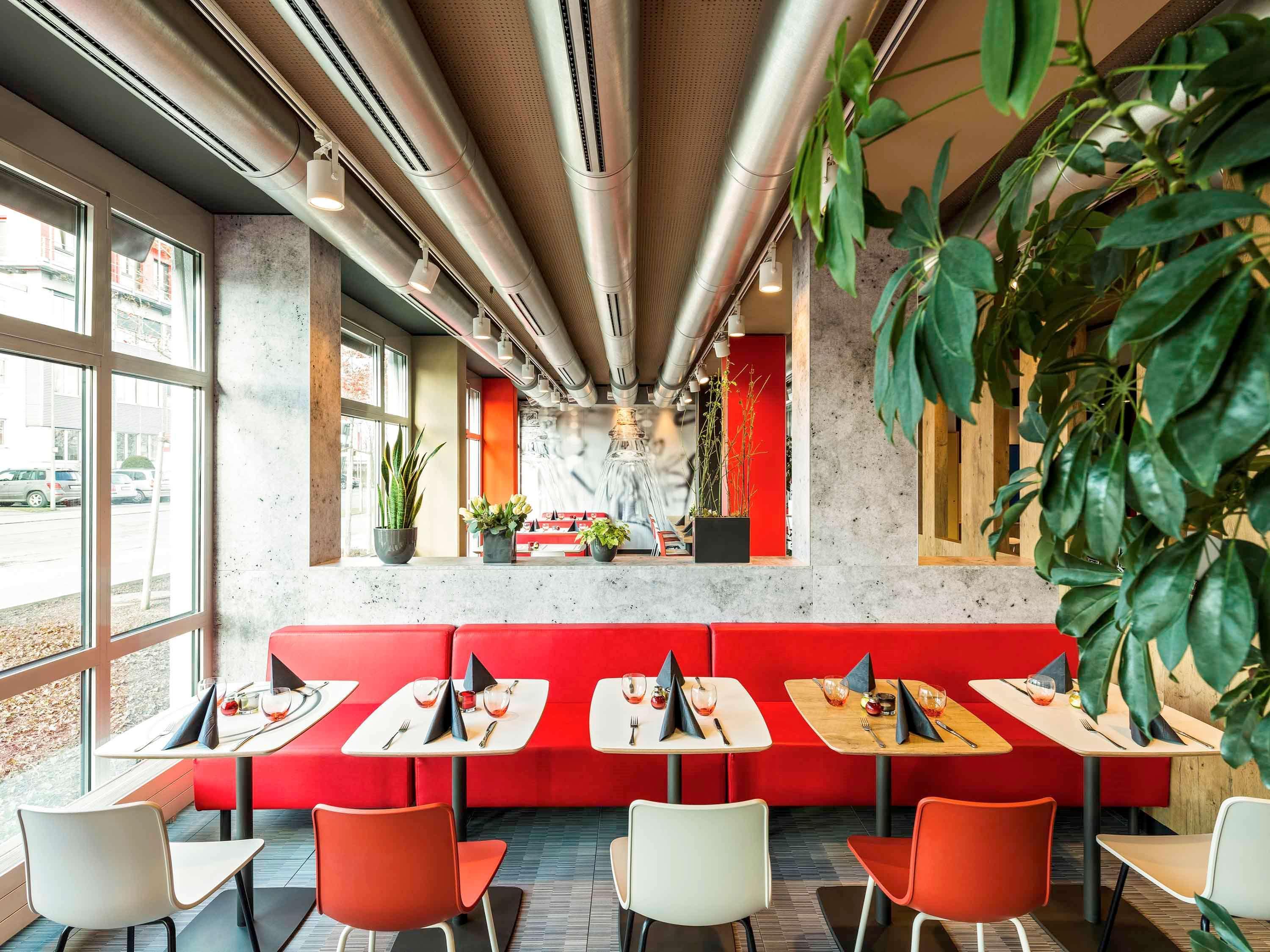 Ibis Hotel Muenchen Garching Garching bei München Dış mekan fotoğraf