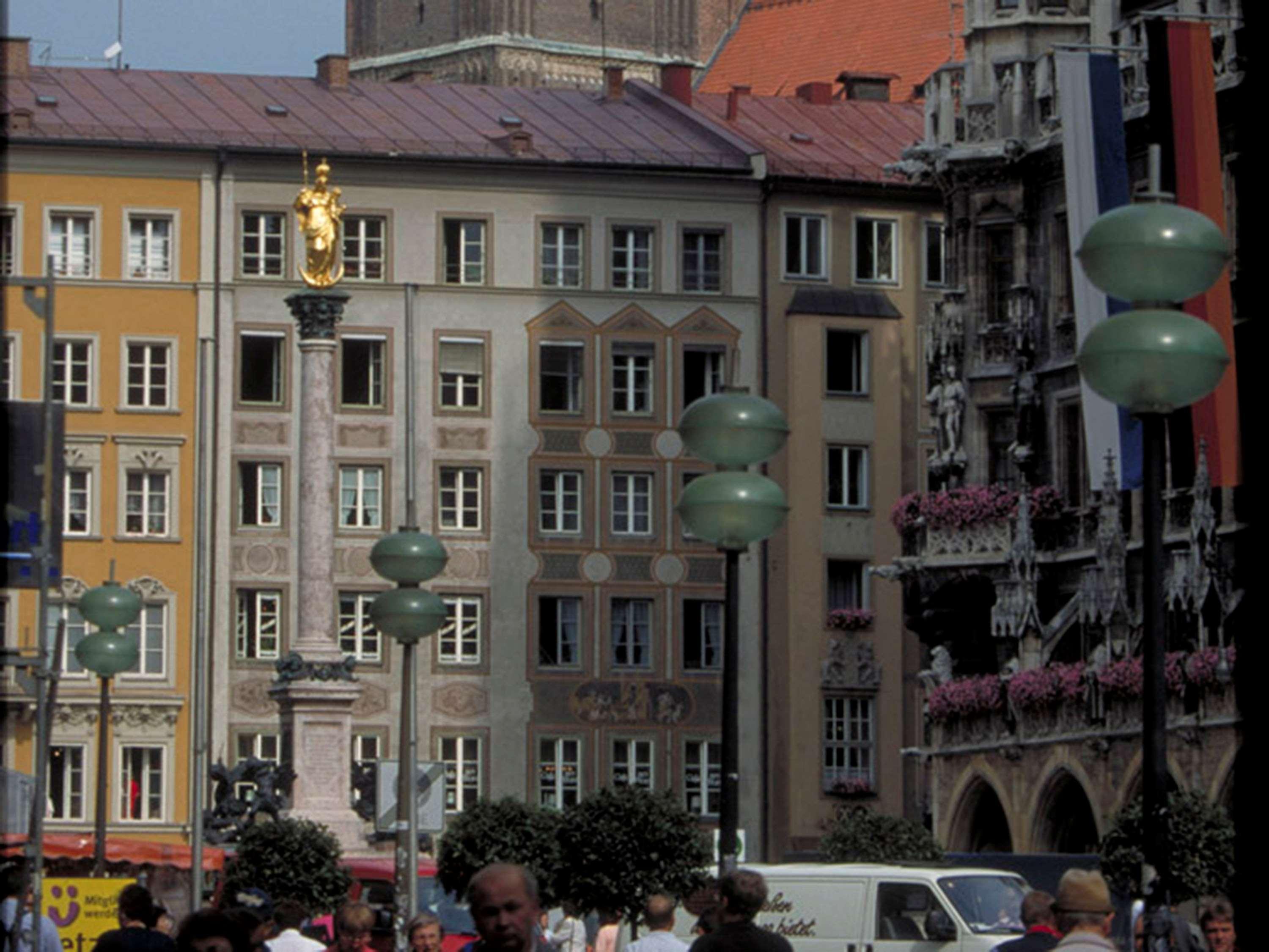 Ibis Hotel Muenchen Garching Garching bei München Dış mekan fotoğraf