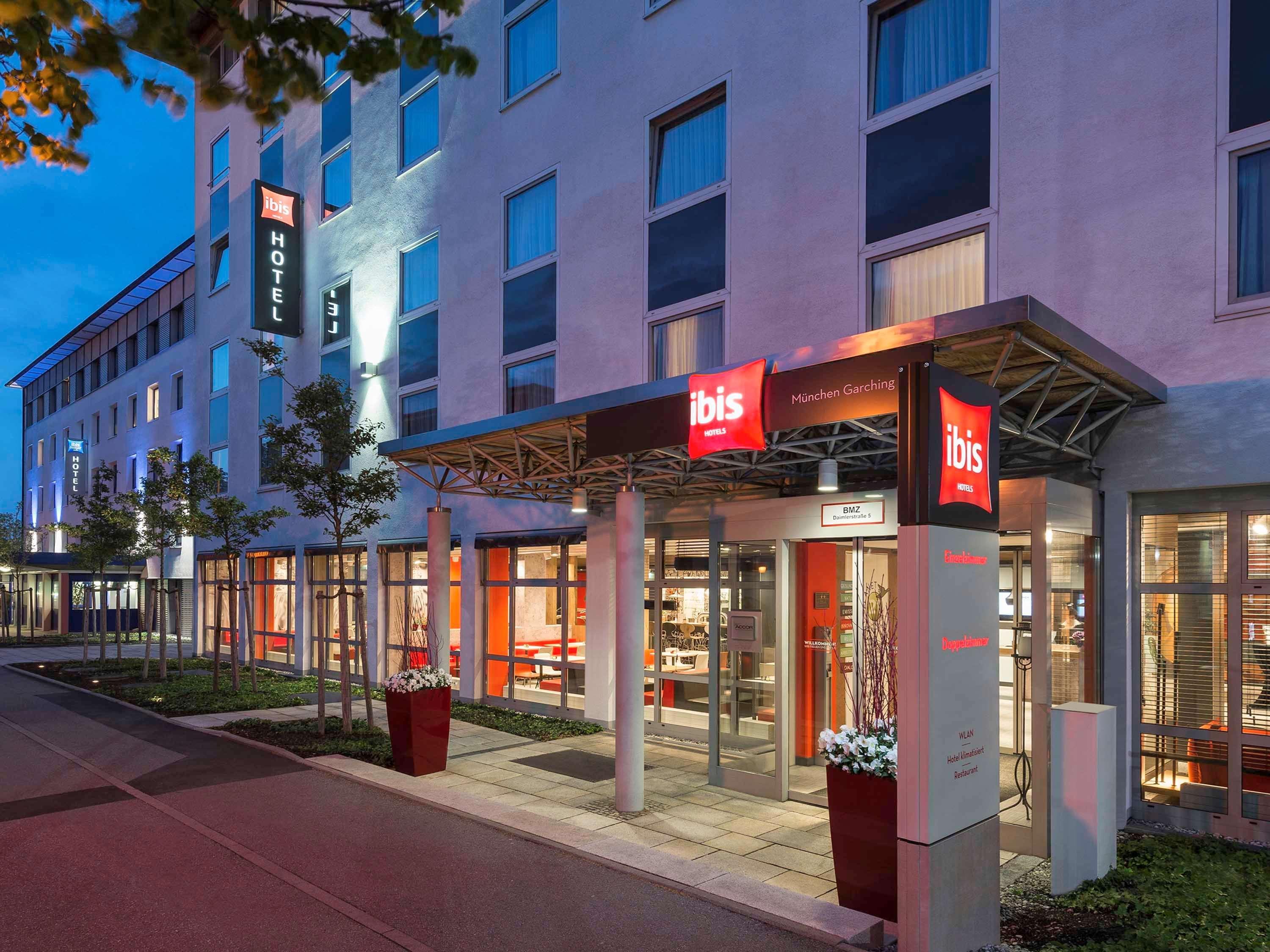 Ibis Hotel Muenchen Garching Garching bei München Dış mekan fotoğraf