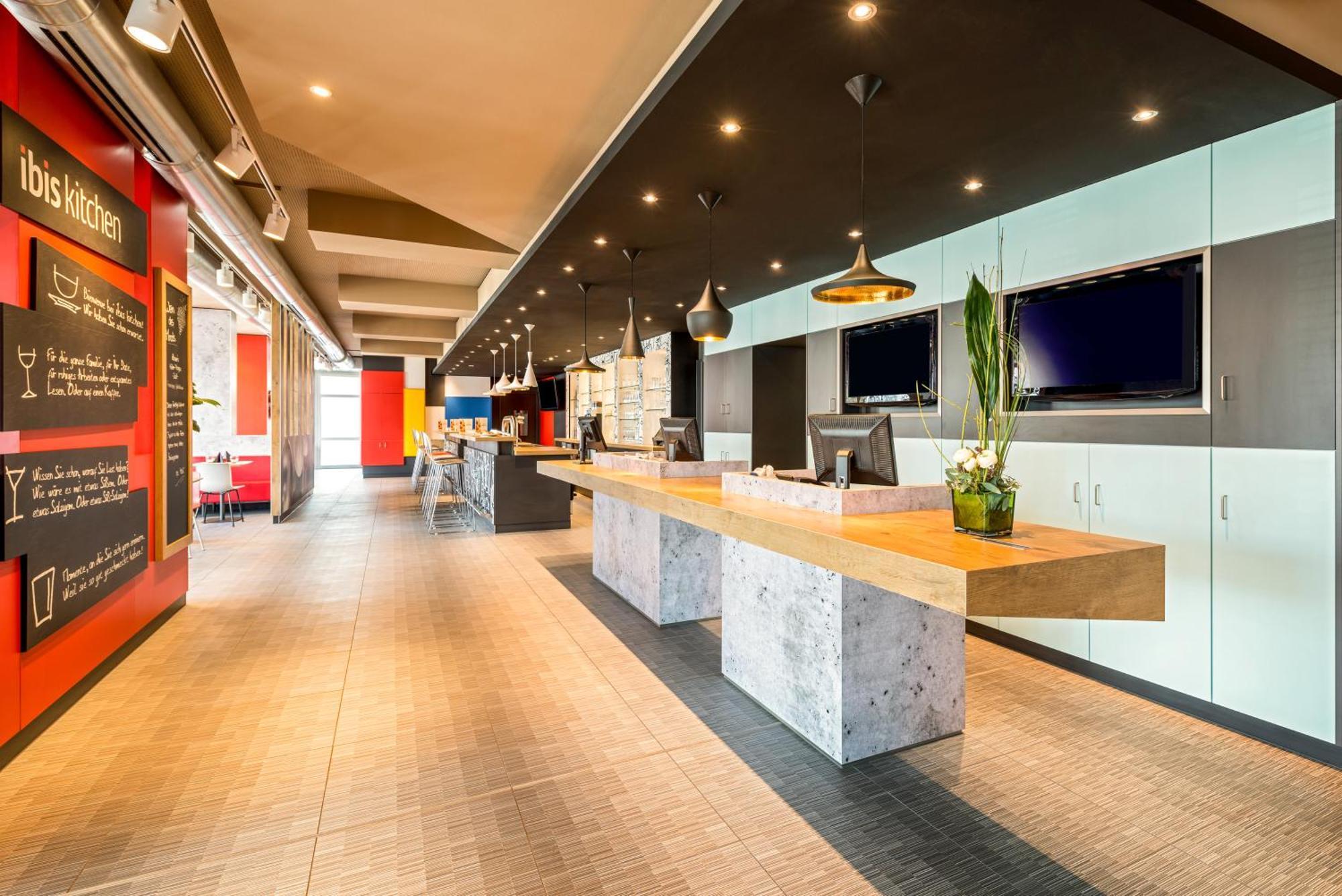 Ibis Hotel Muenchen Garching Garching bei München Dış mekan fotoğraf