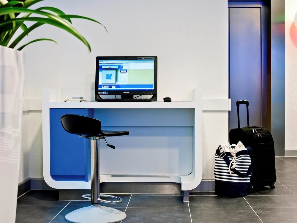 Ibis Hotel Muenchen Garching Garching bei München Dış mekan fotoğraf