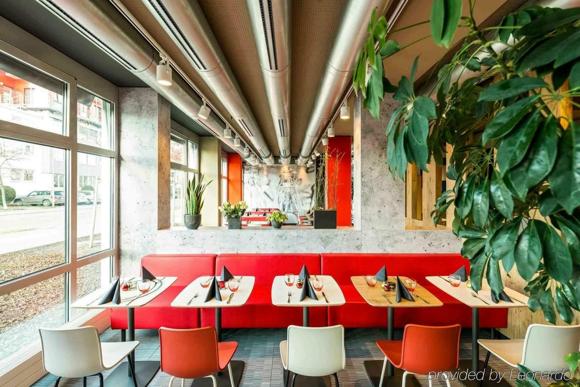 Ibis Hotel Muenchen Garching Garching bei München Dış mekan fotoğraf